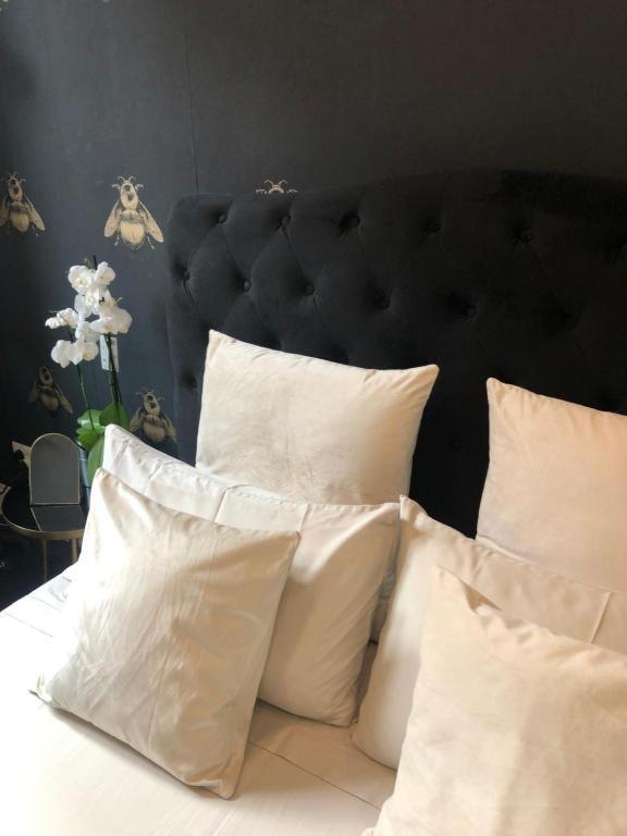 Lippi 42 Guest House Single Room'S In Villa With Garden Milaan Buitenkant foto