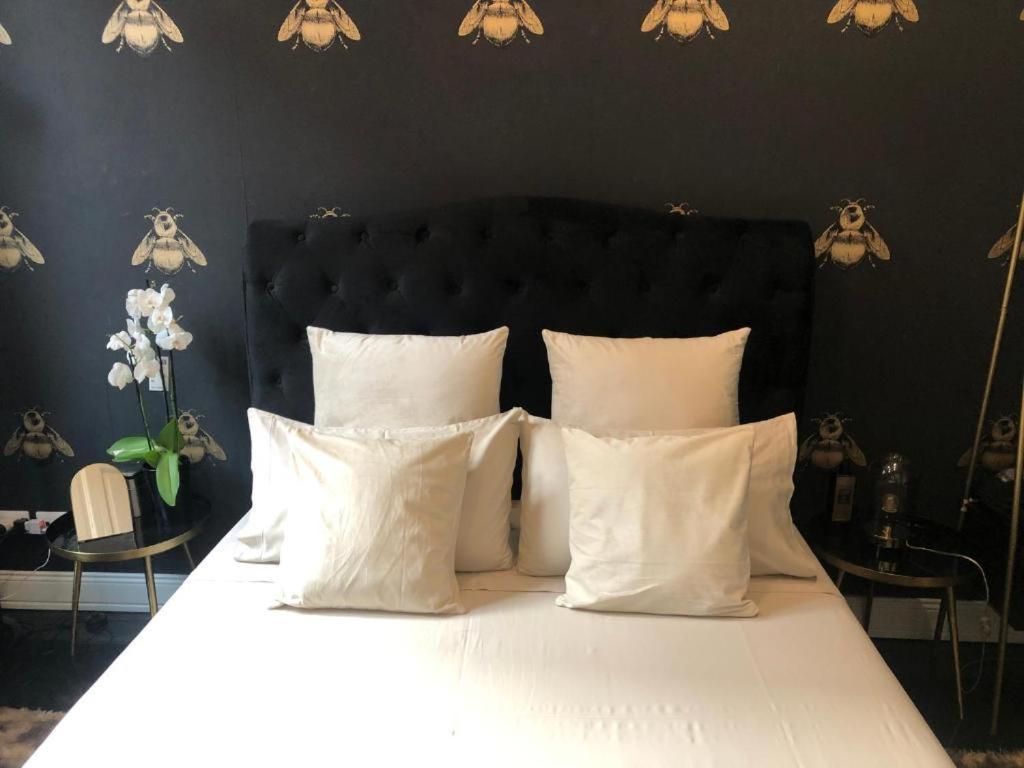 Lippi 42 Guest House Single Room'S In Villa With Garden Milaan Buitenkant foto