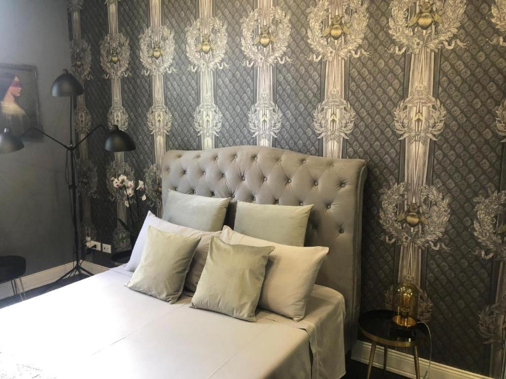Lippi 42 Guest House Single Room'S In Villa With Garden Milaan Buitenkant foto