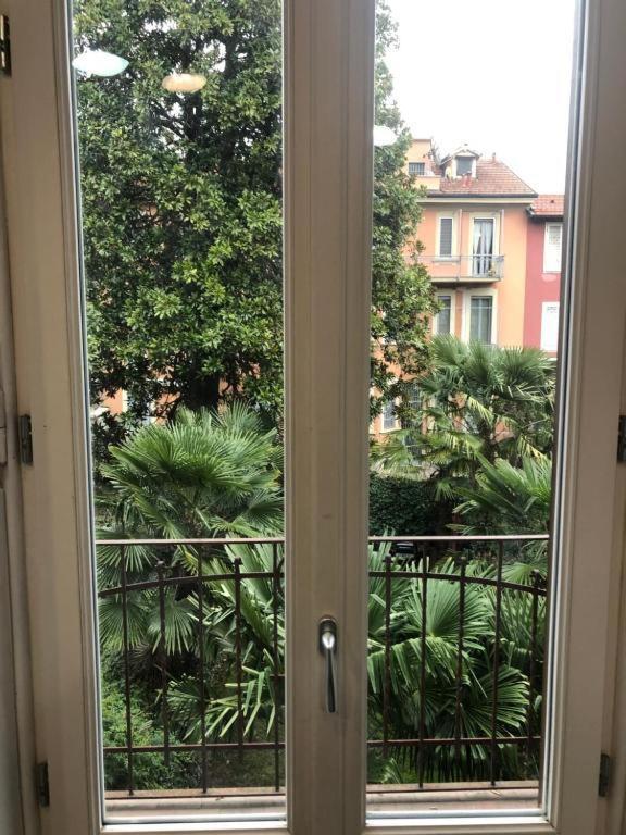 Lippi 42 Guest House Single Room'S In Villa With Garden Milaan Buitenkant foto